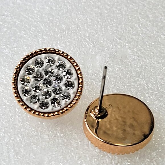 Tiny Dainty White Earrings - Picture 4 of 9